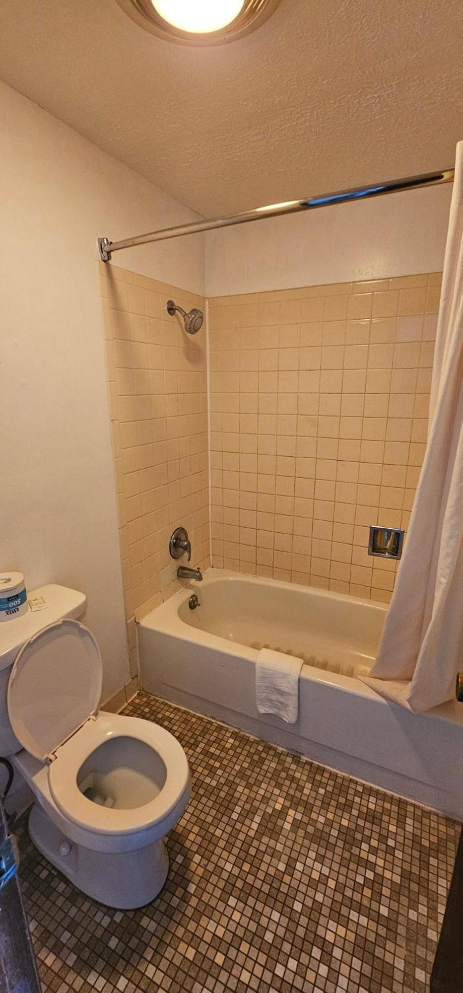 Beverly Hills Inn Aberdeen Екстериор снимка